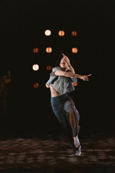 2025 伍拾製作《咖啡廳Dance to 40+》台北場加演｜伍拾製作｜國藝會補助成果檔案庫